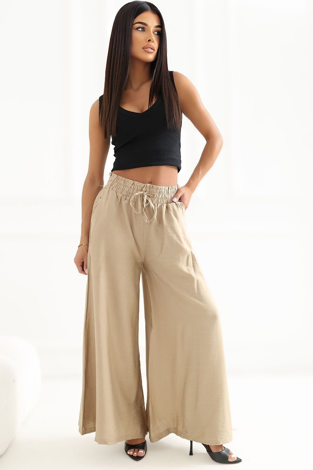 Calça Pantalona Fluida de Cintura Alta - Image 9