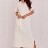 Vestido Longo Midi Elegante com Amarração na Cintura e Fenda Lateral